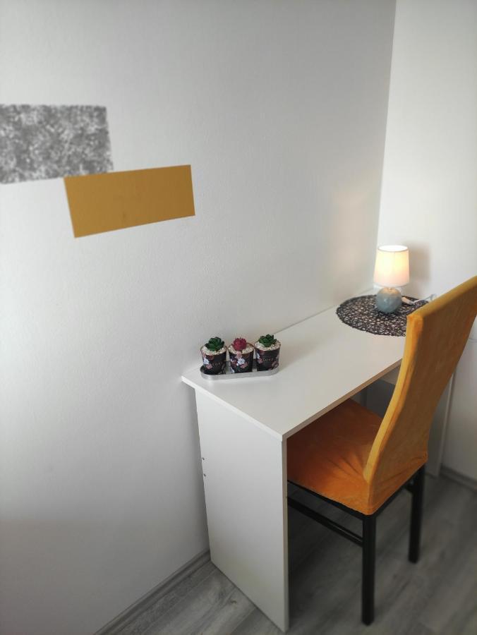 Apartman Iris S Terasom Рийека Екстериор снимка
