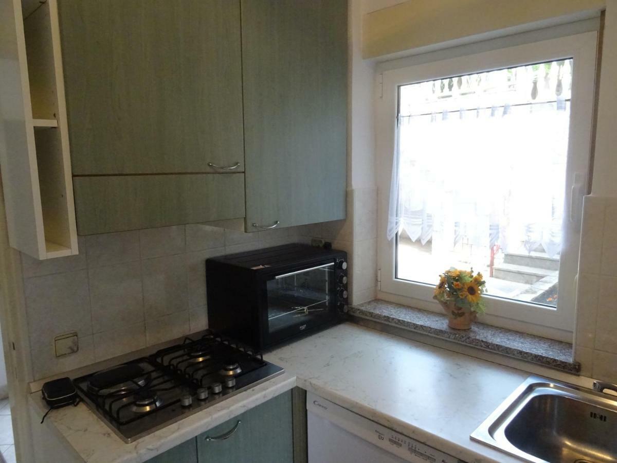 Apartman Iris S Terasom Рийека Екстериор снимка