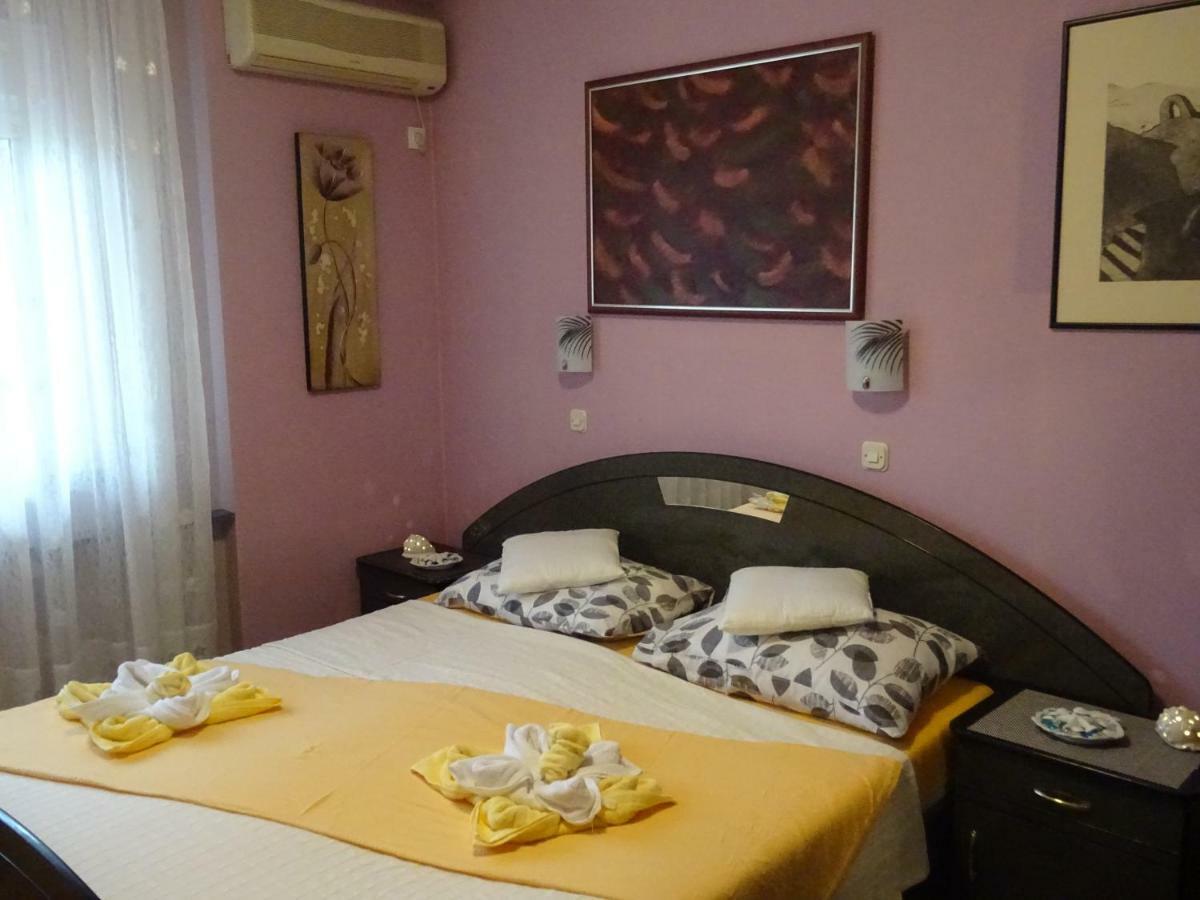 Apartman Iris S Terasom Рийека Екстериор снимка