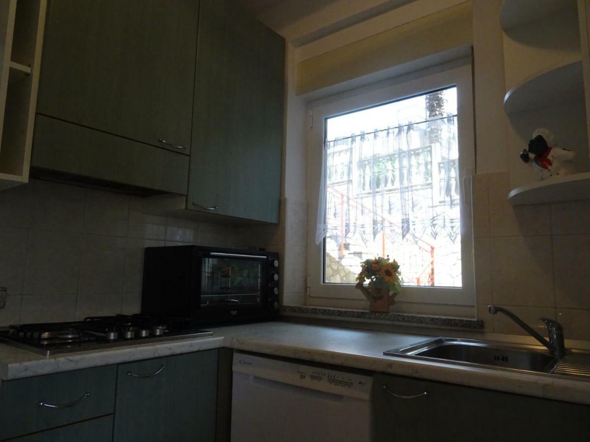 Apartman Iris S Terasom Рийека Екстериор снимка