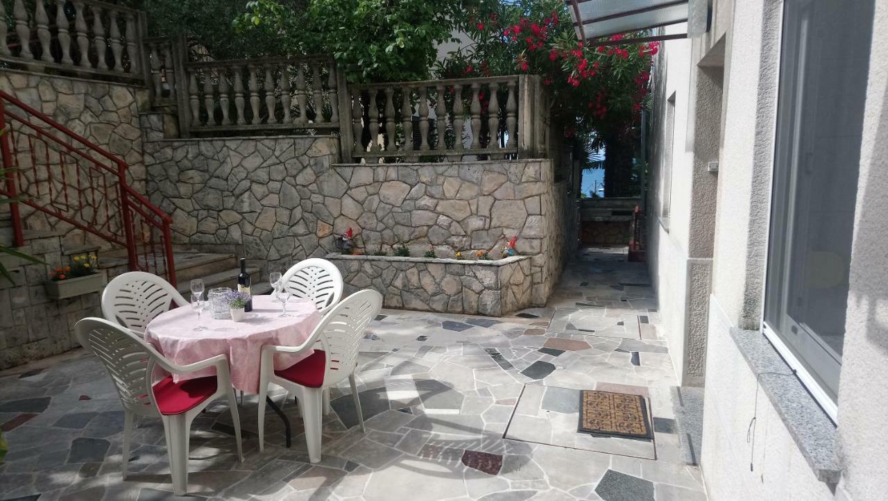 Apartman Iris S Terasom Рийека Екстериор снимка